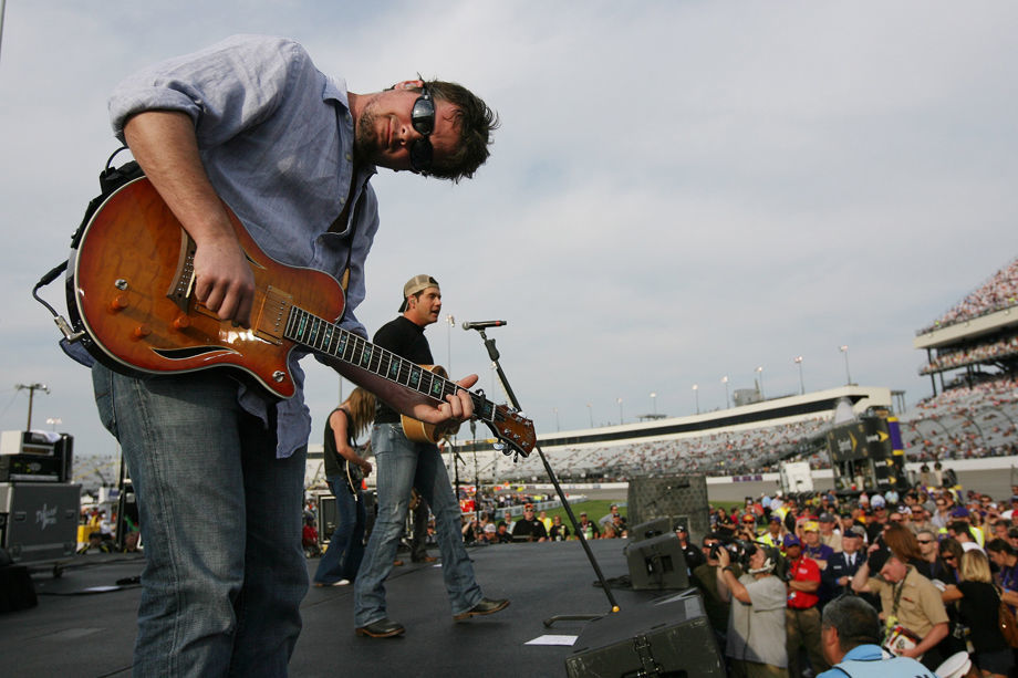 2011 Rodney Atkins